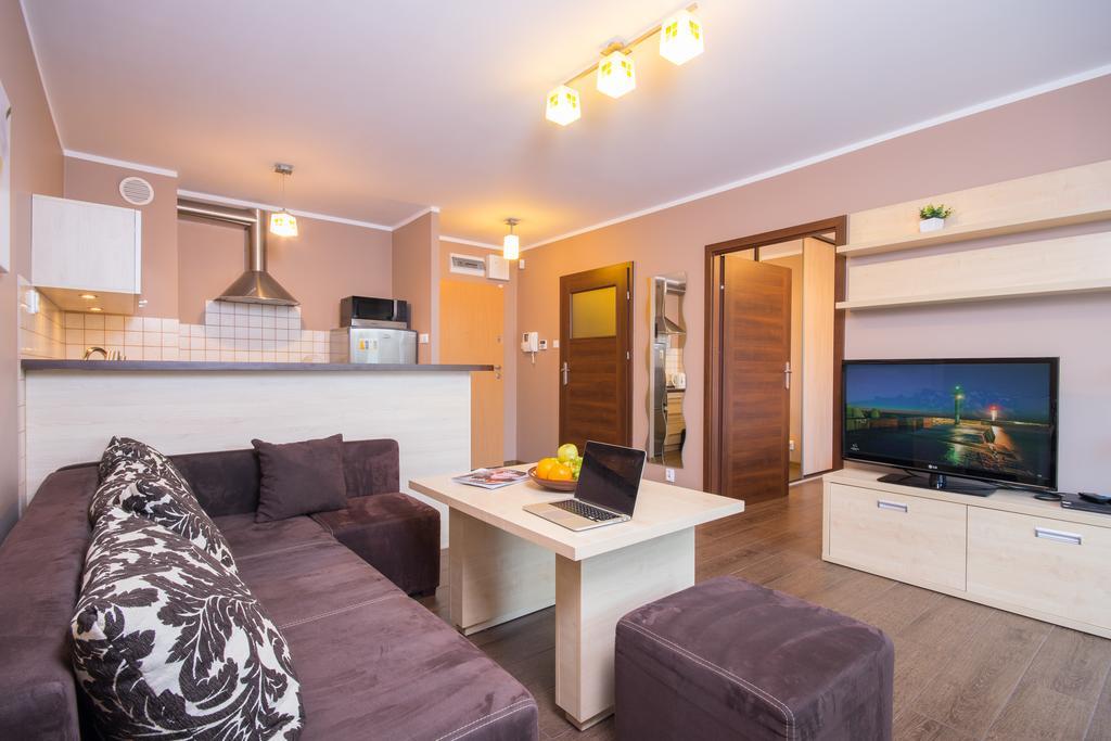 Apartamenty Bursztynowe Komnaty Darlowko Exterior photo