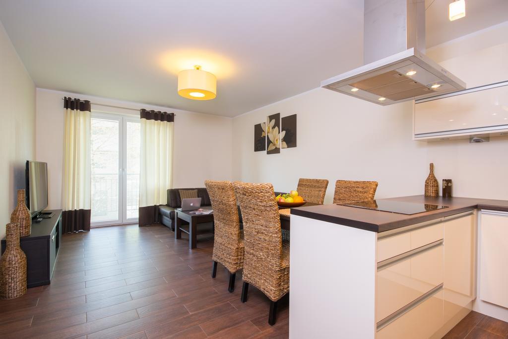 Apartamenty Bursztynowe Komnaty Darlowko Exterior photo