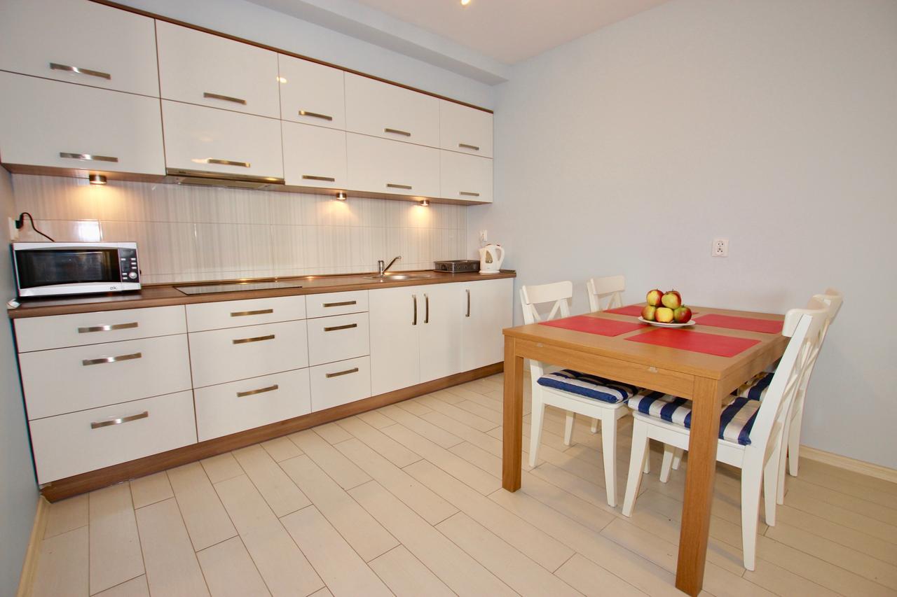 Apartamenty Bursztynowe Komnaty Darlowko Exterior photo